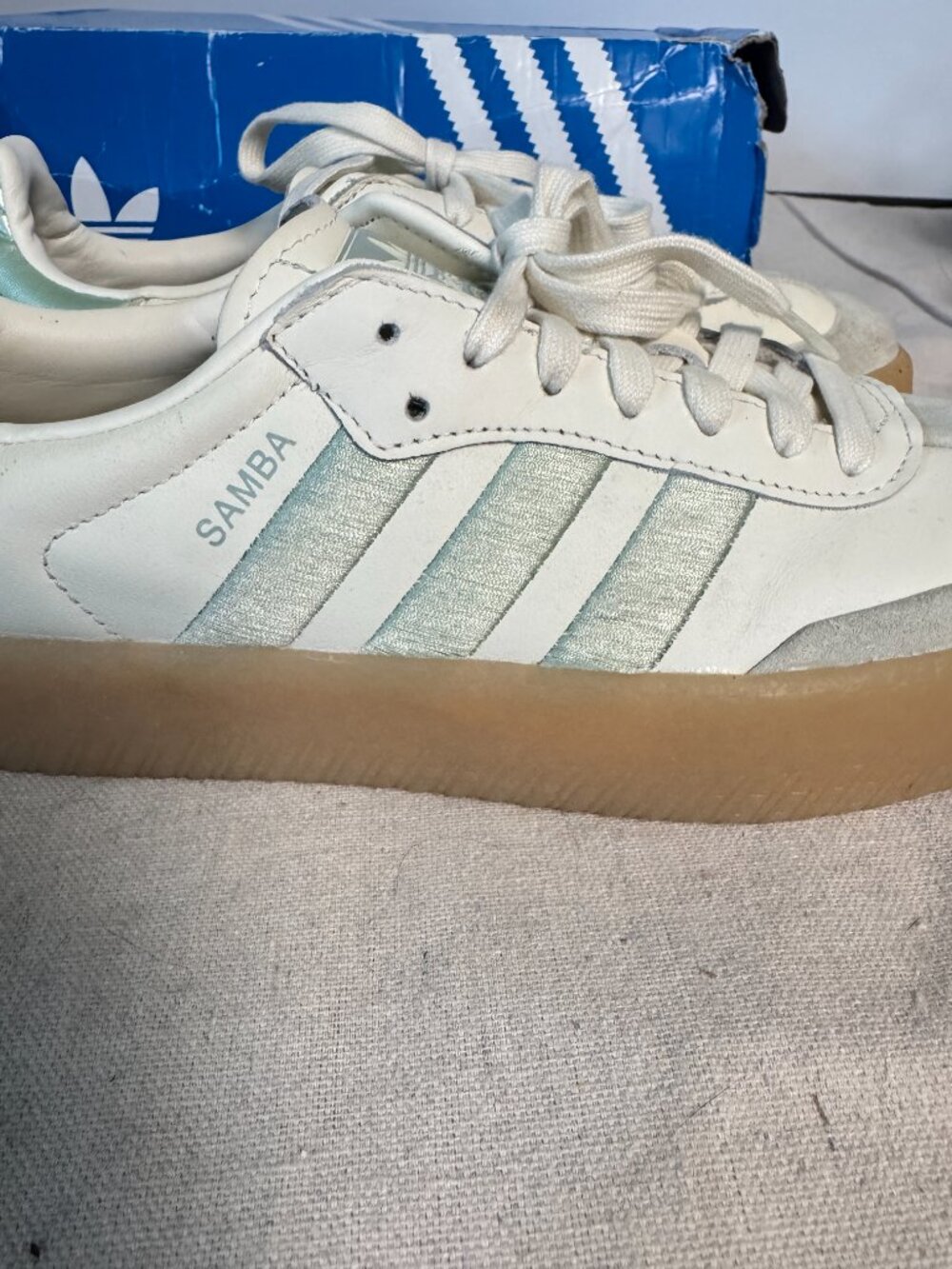 Adidas Women's 9.5 Sambae Off White  Lime Green Gum IG1947 Samba Shoes Sneakers - Picture 4 of 16